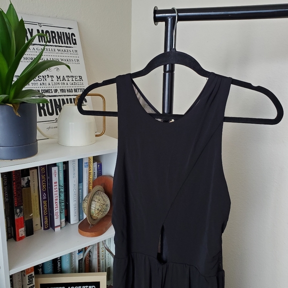 Guess Maxi Cocktail Dress with Mesh Back - Picture 4 of 9